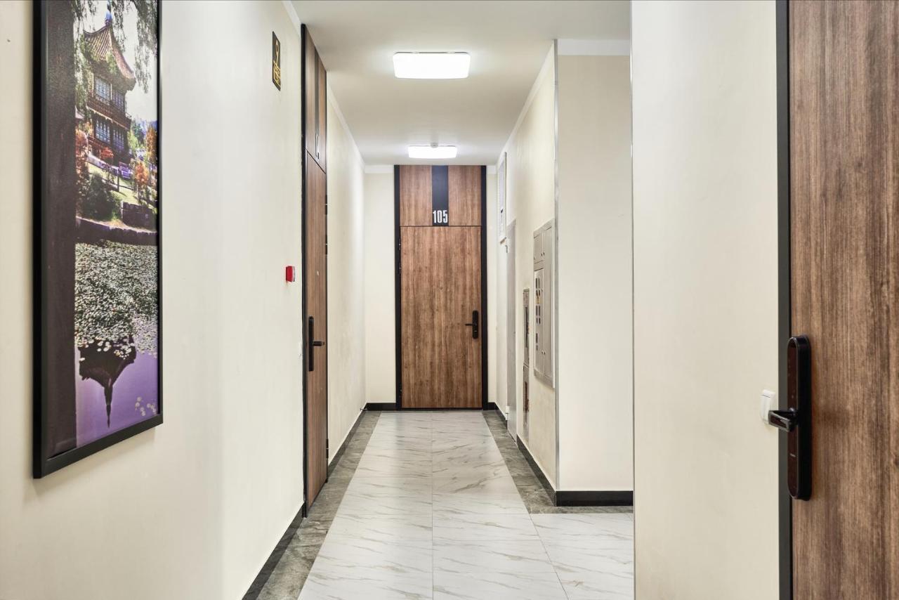 Raisson Aparthotel B172 Хан Шатыр Astana Ngoại thất bức ảnh